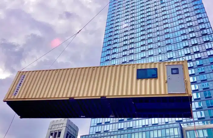 Cassone Container Lifted Up