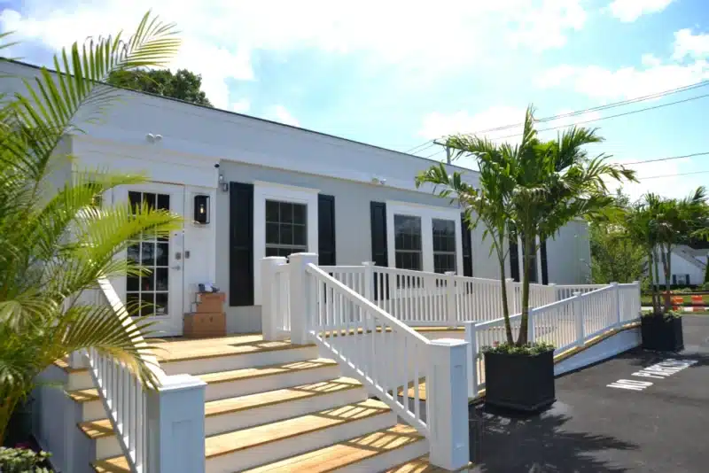 Cassone Signature Series Trailers TO 12' x 48' SOD Farm - Entrance