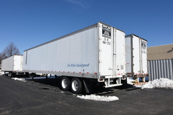 Retail storage containers